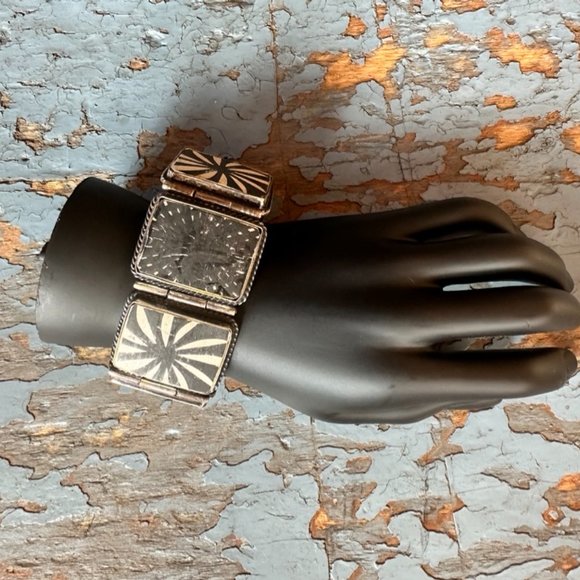 Exquisite Vintage American Indian Pottery bracelet set in...